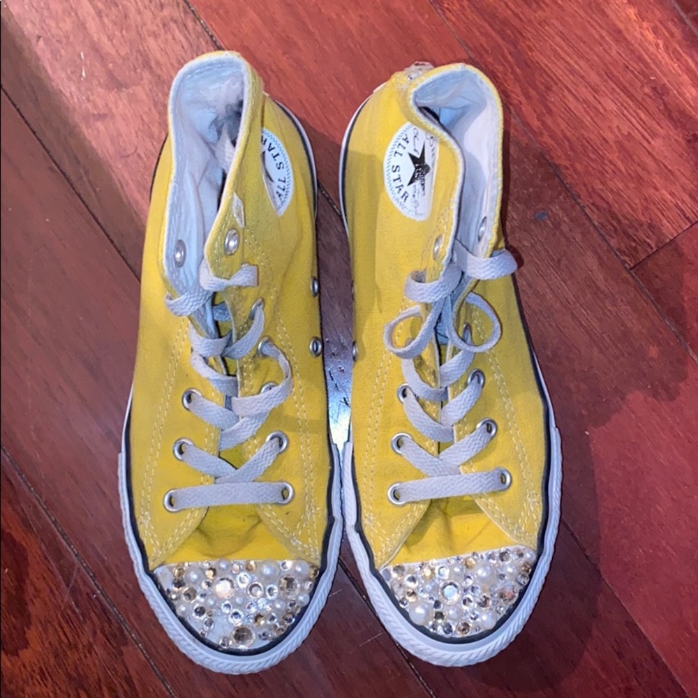 Converse and Pearls sneakers